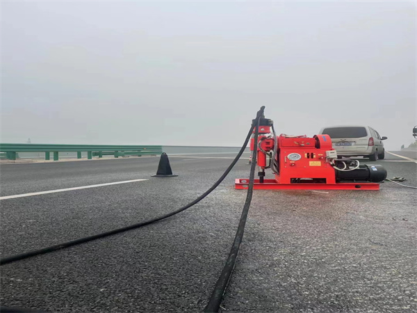 沙溪镇马路路基路面开裂下沉注浆加固灌浆